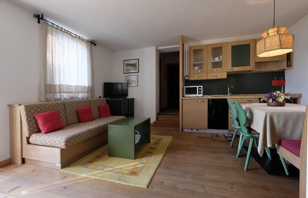Aparthotel Residenza Bagni & Miramonti à Cavalese Extérieur photo