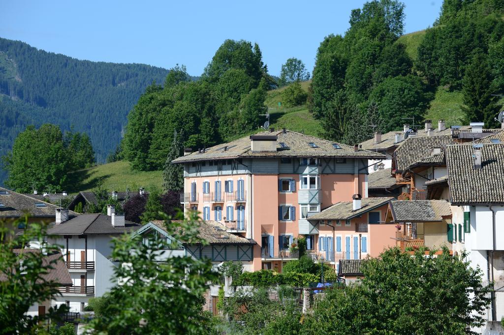 Aparthotel Residenza Bagni & Miramonti à Cavalese Extérieur photo